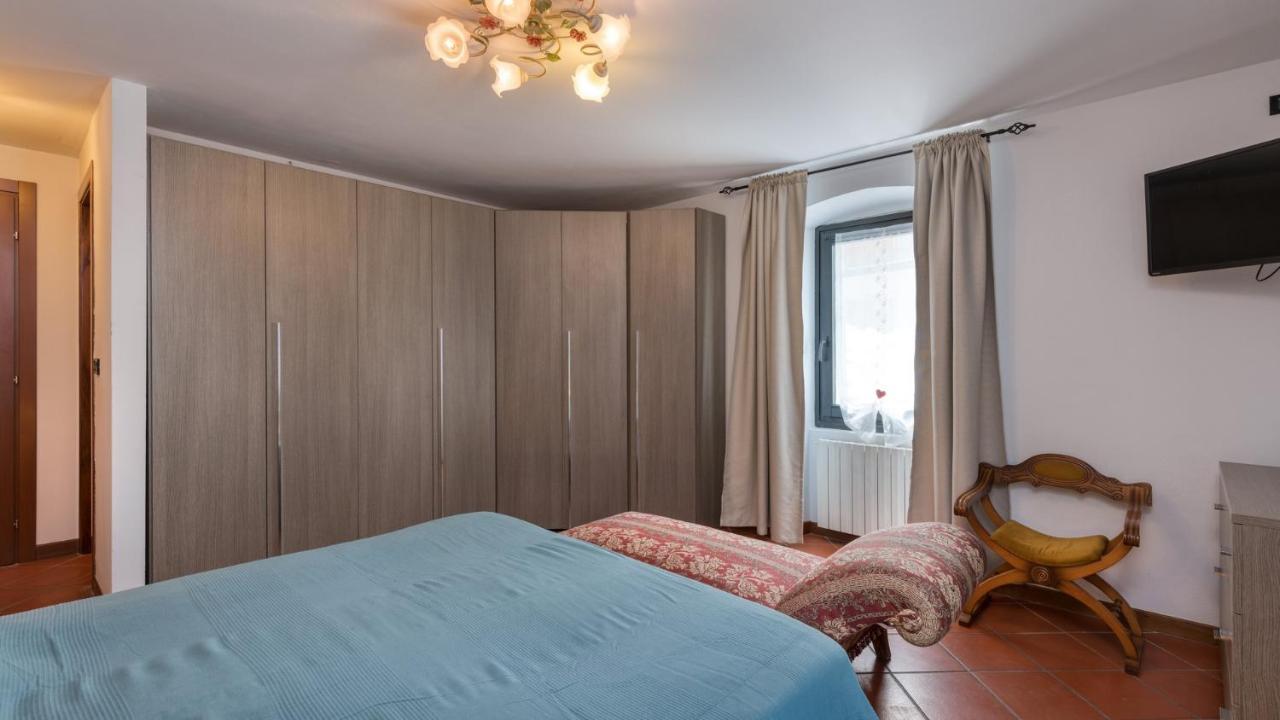 B&B Lawanda Idro Eksteriør bilde