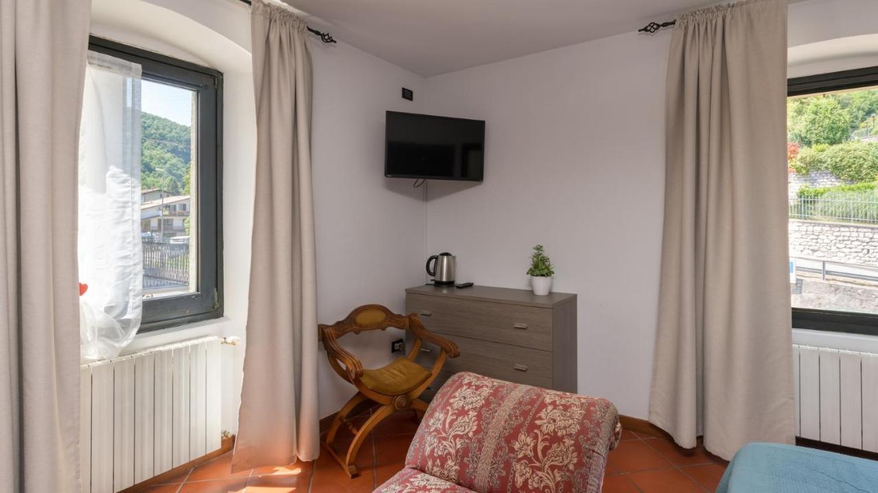 B&B Lawanda Idro Eksteriør bilde